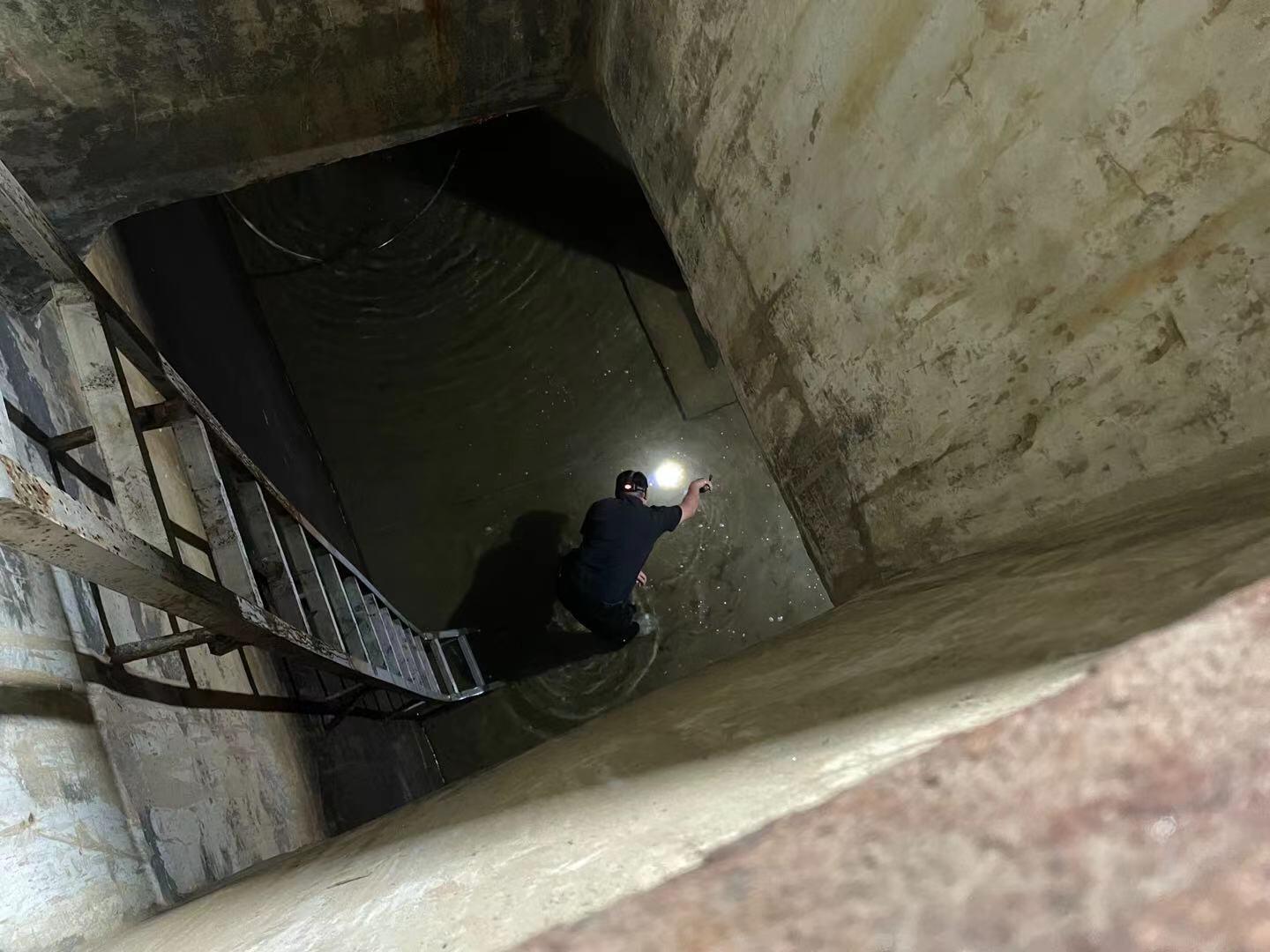 _P8XBKAGHFW{9G()6FRVC[J